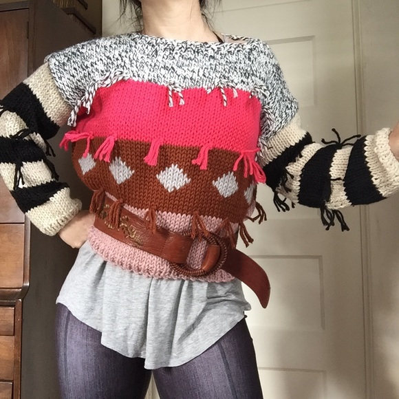 Pina Fringed Sweater by Vero Alfie - Picture 6 of 7